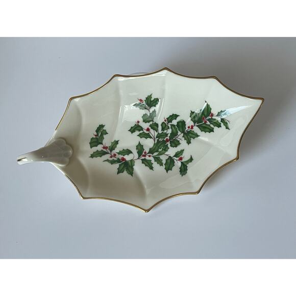 Lenox Holiday DISH Tray Berries Christmas 24K Gold USA - Picture 1 of 9